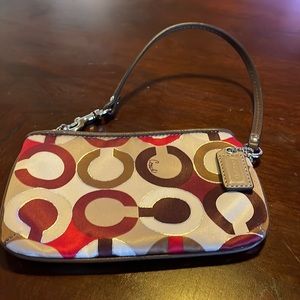 Coach hand purse in very good condition